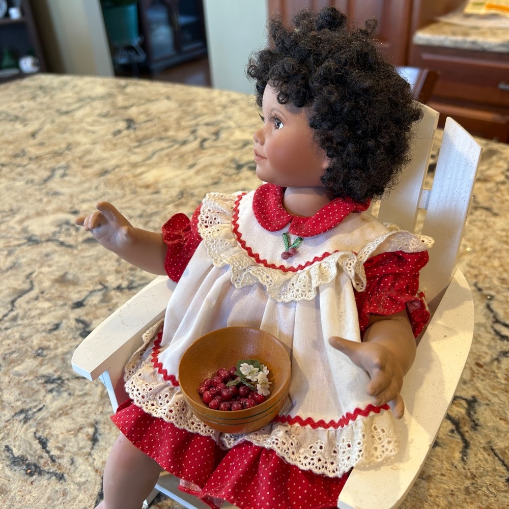Georgetown Collection Doll - Picture 6 of 7